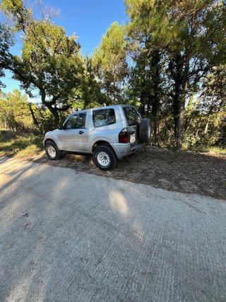 Mitsubishi Montero 2005