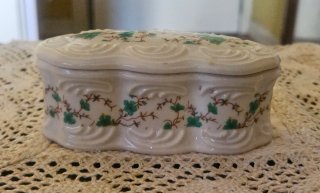 Set toeletta vintage in ceramica Guillen
