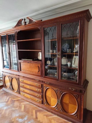 Mueble de salón madera noble