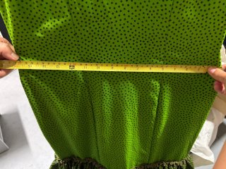 Traje de flamenca verde con lunares