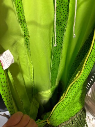 Traje de flamenca verde con lunares