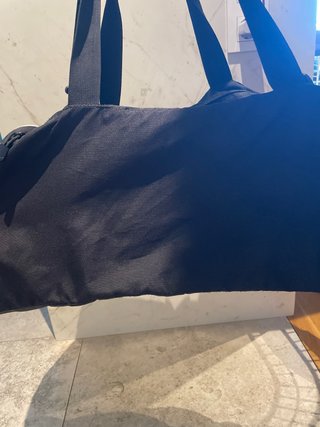Bolsa deportiva Reebok negra