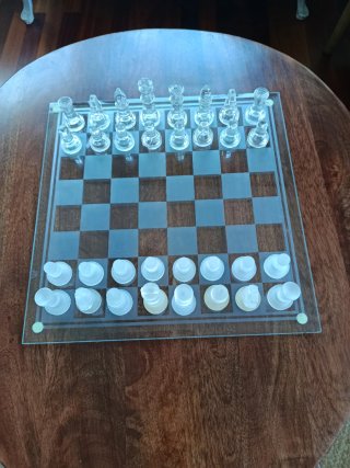Tablero de ajedrez de cristal decorativo