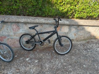 3 Bicicletas BMX freestyle