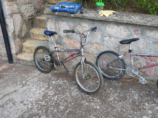 3 Bicicletas BMX freestyle