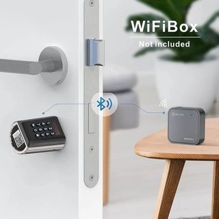 Cerradura electrónica para puerta con código.