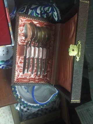Cubiertos de colección metal dorado y plateado