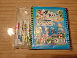 Pack 4 libros de pintura mágica con agua. Nuevos