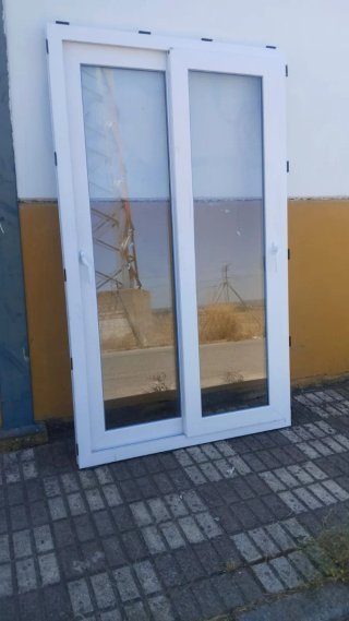 Balconera PVC Corredera Climalit 124,5x209