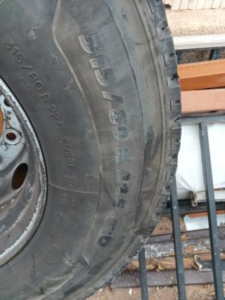 Rueda Michelin Camión y llanta