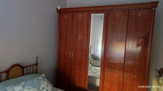 Dormitorio juvenil madera clásico
