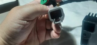 Regulador de Voltaje LP2 Negro
