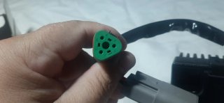 Regulador de Voltaje LP2 Negro