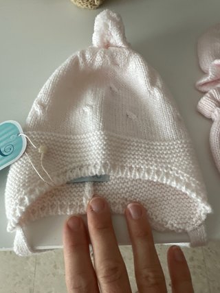 Conjunto bebé: gorro, bufanda y manoplas