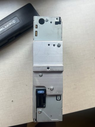 Radio CD JVC con USB