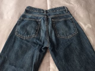 Pantalones vaqueros Zara chica