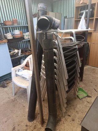 Chimenea de leña metálica