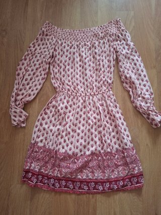 Vestido Hollister rosa y rojo