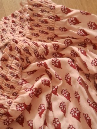 Vestido Hollister rosa y rojo