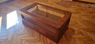 Mesa centro madera maciza color nogal elevable