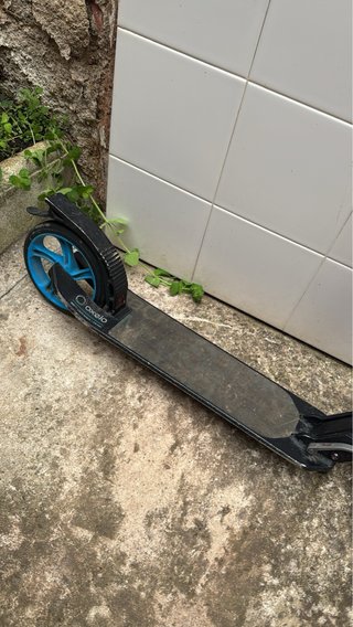 Patinete plegable con ruedas azules OXELO