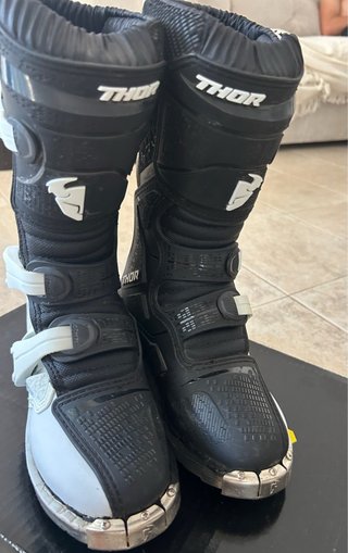 Botas Thor Blitz XP Niños Talla 33
