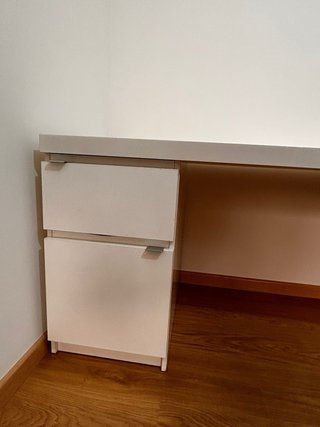 Escritorio Ikea Blanco con Cajones