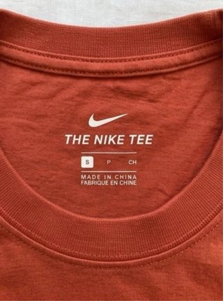 Camiseta crop top Nike Naranja Rojizo