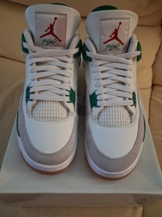 Nike Jordan 4 SB Pine Green