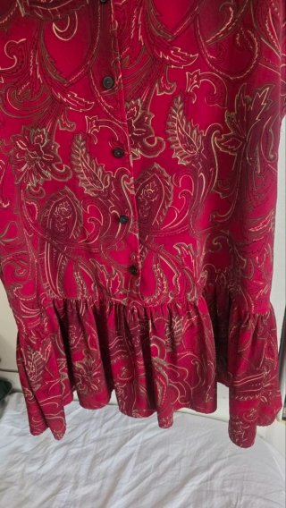 Vestido estampado paisley rojo