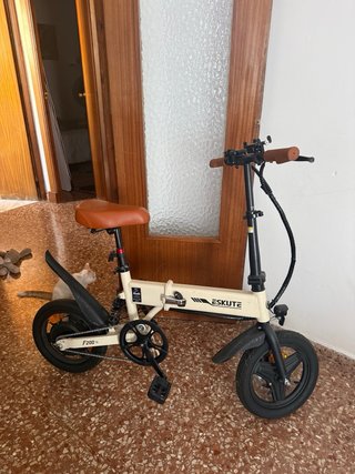 Bicicleta Eléctrica Plegable ESKUTE F200