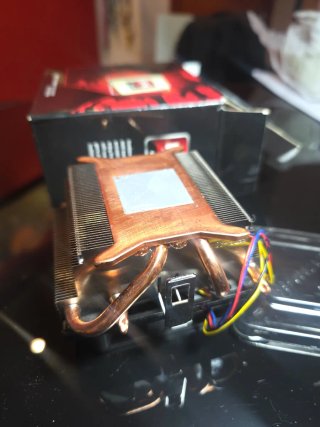 Lote componentes PC: Ryzen 5 2600, Líquida OMEN y+