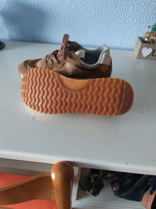 Playeros Gant Marrones y Dorados