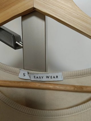 Vestido midi Easu Weat Talla S Beige