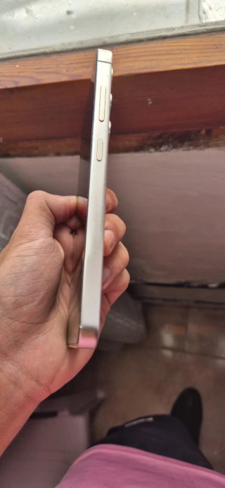 Samsung S24 Beige