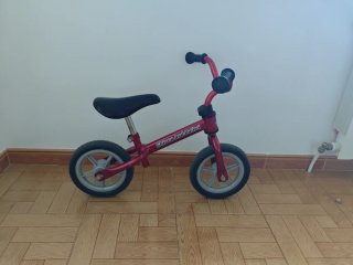 Bici de equilibrio Chicco Roja