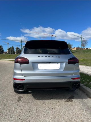 Porsche Cayenne 2016