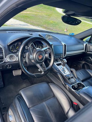 Porsche Cayenne 2016