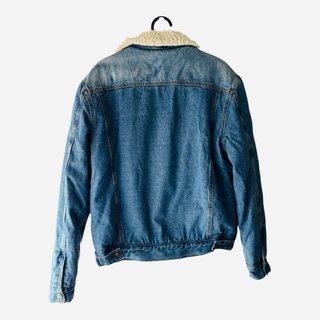Cazadora vaquera borreguillo Brandy Melville