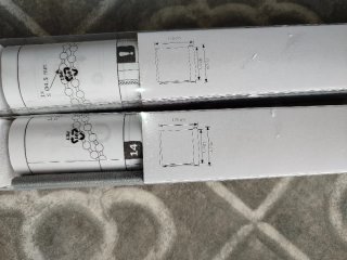 Estor opaco gris y blanco