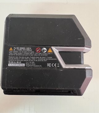 Set Nivel y Regla Láser Toughbuilt y Bosch