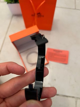 Bracciale Hermes nero con scatola e sacchetto