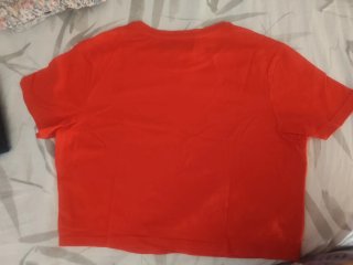 Camiseta roja corta