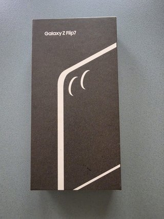 Samsung Galaxy Z Flip 7 12GB/512GB