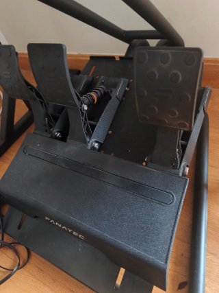 Volante Fanatec CSL Elite F1 Set PS4