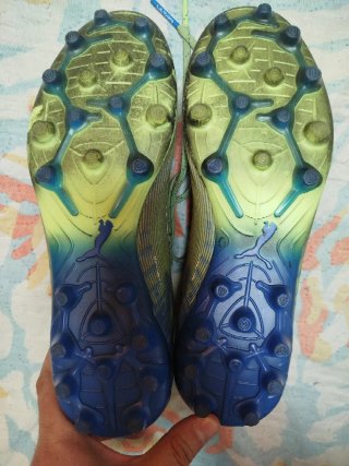 Botas de fútbol Puma Ultra ultimate,gama alta