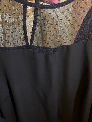 Camicia Kiabi nera con velatura pois