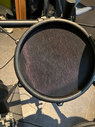 Batería Electrónica Alesis Nitro Mesh Kit