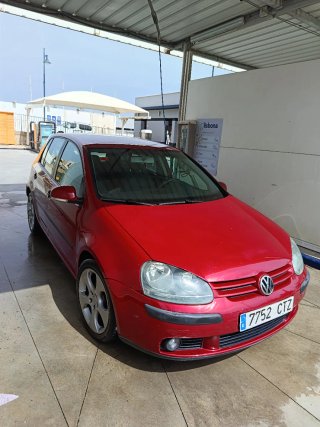 Volkswagen Golf 2004