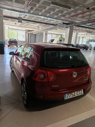 Volkswagen Golf 2004